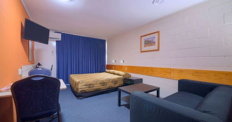 M&J Enterprises Qld Pty Ltd As Trustee For The Blades Family Trust - E Caravan Parks 4
