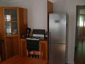 A Pine Cottage - E Caravan Parks 1