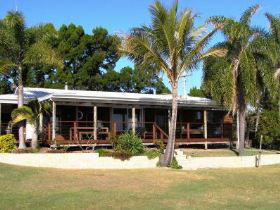 Amity Shaws - E Caravan Parks 0