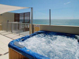 On The Beach Resort Bribie Island - E Caravan Parks 1