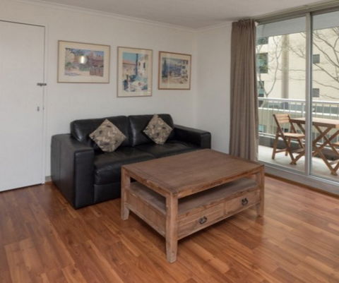 Abbey On Roma - E Caravan Parks 3