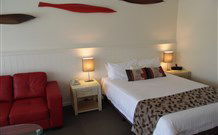 Quality Hotel Ballina - E Caravan Parks 1