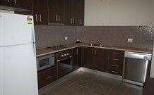 Centrepoint Apartments - E Caravan Parks 3