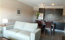 Centrepoint Apartments - E Caravan Parks 2