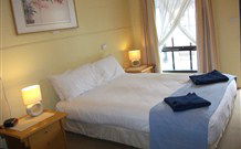 Coachmans Rest Motor Inn - Eden - E Caravan Parks 0