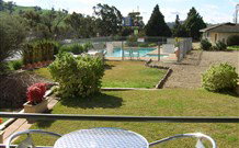 Garden Motor Inn (Golden Chain) - Gundagai - E Caravan Parks 0