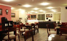 Quality Inn Country Plaza Queanbeyan - Queanbeyan - E Caravan Parks 1