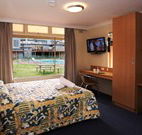 Sovereign Inn Cowra - Cowra - E Caravan Parks
