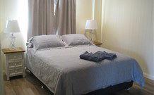 Woolshed Cabins - E Caravan Parks 1
