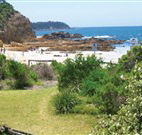 60s Beach House Tomakin - E Caravan Parks