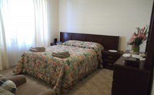 Hillview Bed And Breakfast - E Caravan Parks 2