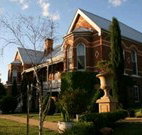 Lanigan Abbey Bed and Breakfast - E Caravan Parks