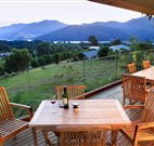 Queens Cottage - E Caravan Parks