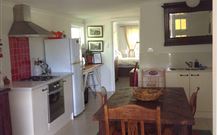 The River Bed And Breakfast - E Caravan Parks 1