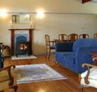 Wombatalla Guesthouse - - E Caravan Parks