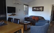 Charles Rasp Cottage - E Caravan Parks 6