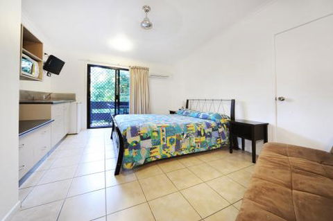 Airlie Beach Motor Lodge - E Caravan Parks 20