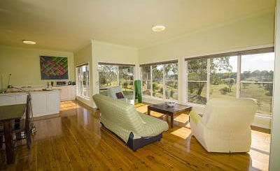 The Pines Pastoral - E Caravan Parks 3