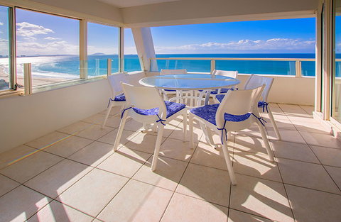 84 The Spit Holiday Apartments - E Caravan Parks 6