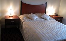 Sutton Tops Cottage - E Caravan Parks 4