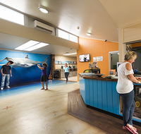 Port Lincoln YHA - E Caravan Parks