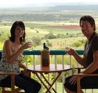 Crane Winery Bed and Breakfast - E Caravan Parks