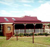 Rock-Al-Roy Bed and Breakfast - E Caravan Parks