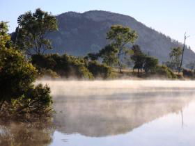 Henderson Park Farm Retreat - E Caravan Parks 1