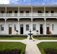 Denison Boutique Hotel - E Caravan Parks