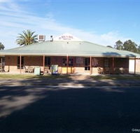 Dog N Bull - E Caravan Parks