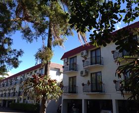 Airport Hacienda Best Western Motel - E Caravan Parks 0