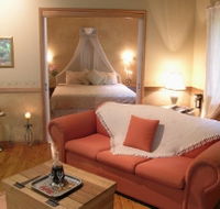 Crater Lakes Rainforest Cottages - E Caravan Parks