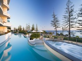 Mantra Sirocco Resort - E Caravan Parks 0