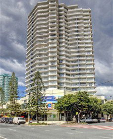 Points North Apartments - E Caravan Parks 0