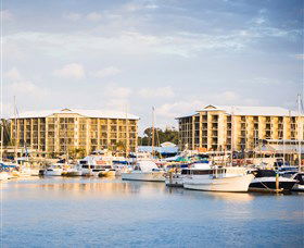 Mantra Hervey Bay - E Caravan Parks 0