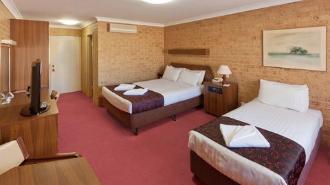 BEST WESTERN Tamworth Motor Inn - E Caravan Parks 2