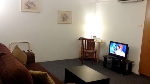 BEST WESTERN Cattle City Motor Inn - E Caravan Parks 3