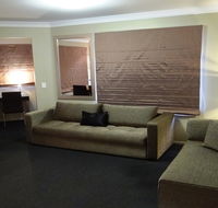 BEST WESTERN PLUS Ambassador on Ruthven Motor Inn - E Caravan Parks