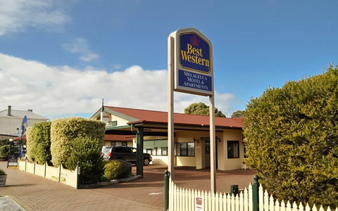 Best Western Melaleuca Motel - E Caravan Parks 0