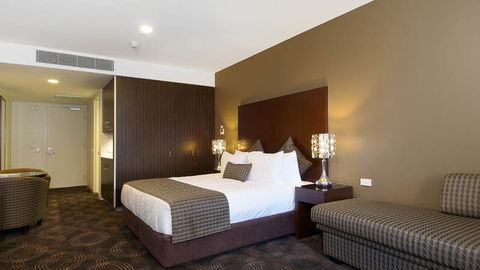 BEST WESTERN PREMIER Hotel 115 Kew - E Caravan Parks 4
