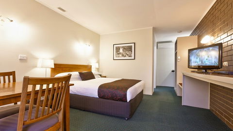 Stagecoach Motel - E Caravan Parks 4