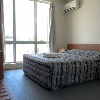 Upper Ross Hotel - E Caravan Parks 11