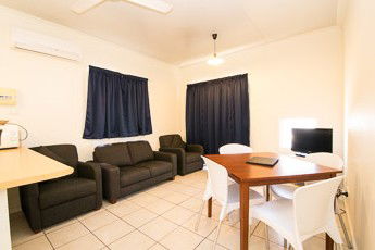 Oceanside Village Denham Monkey Mia - E Caravan Parks 2