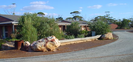 Wave Rock Lakeside Resort And Caravan Park - E Caravan Parks 0