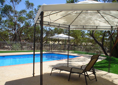Wave Rock Lakeside Resort And Caravan Park - E Caravan Parks 1