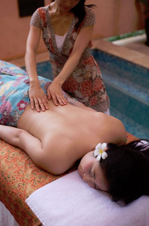 Bali Hai Resort - E Caravan Parks 7