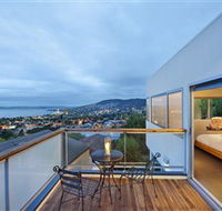 Library House - E Caravan Parks