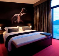 Mona Pavilions Moorilla - E Caravan Parks