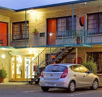 Martin Cash Motel - E Caravan Parks