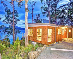 Stewarts Bay Lodge - E Caravan Parks 0